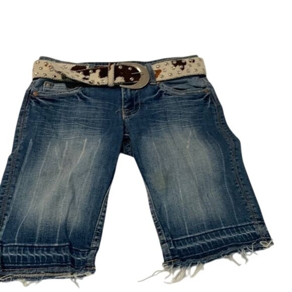 Sophie Paris Womens Distressed Denim Shorts W/Cowhide Belt & Embroidered Pockets